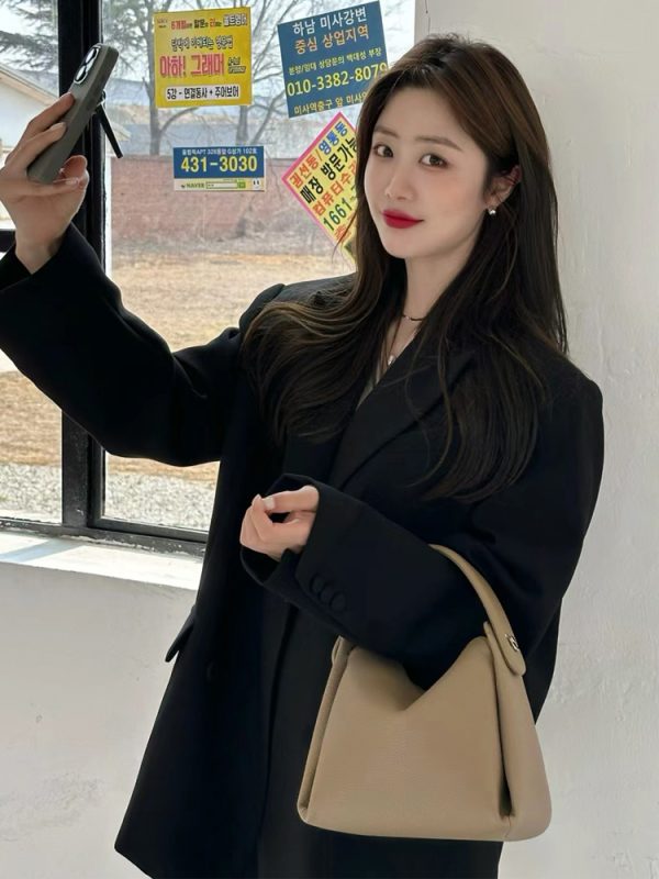Women's Oversized Black Double-Breasted Suit Jacket - Trendy 2025 Spring Style, Loose Silhouette, High-End Fashion