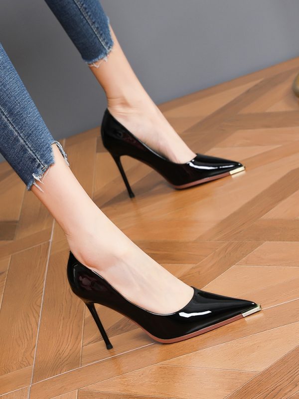 Women's Patent Leather High Heels - Spring 2025 Trendy Slim Heel Pointed Toe Flats - Professional Sexy Style in Black