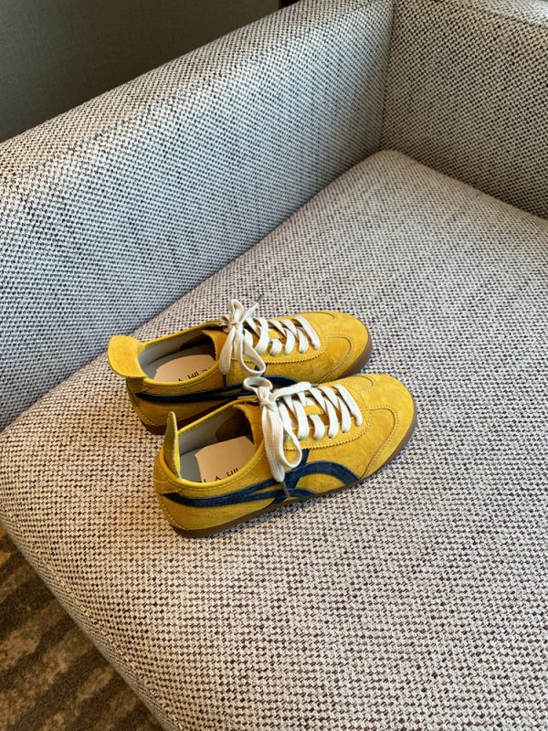 Women's Retro Lace-Up Sneakers in Cloud Yellow - 2025 Casual Sports Shoes for Versatile Style, Y2K Inspired Fashion