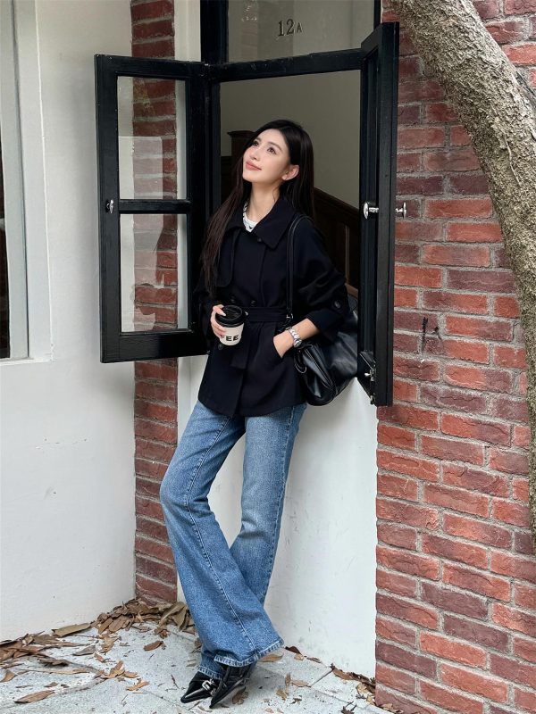 Women's Short Black Windbreaker Coat with Waist Tie, Casual Cardigan Style, Lapel Collar, Long Sleeves for Spring and Autumn