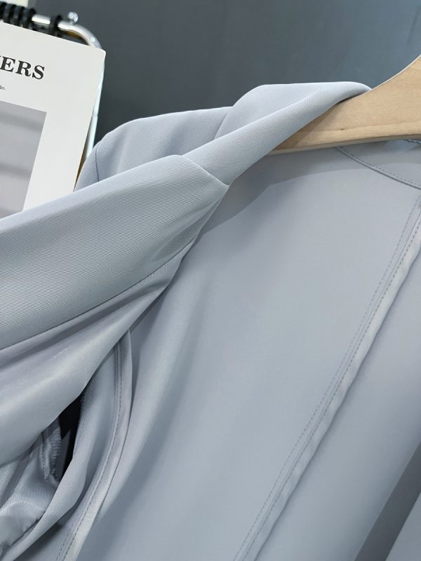 Womenâ€™s Slim Fit Blue Blazer Jacket with Seven-Point Sleeves - Trendy Spring/Summer Commuter Style 2025