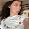 Womenâ€™s Slim Fit White Short Sleeve T-Shirt - American Retro Summer Style, Pure Cotton, Niche Design