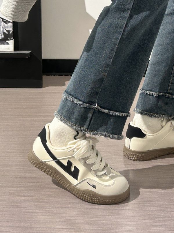 Women's Soft-Soled White Sneakers - Trendy Mesh Breathable Board Shoes for Summer 2025, Korean Style, Ins Fashion