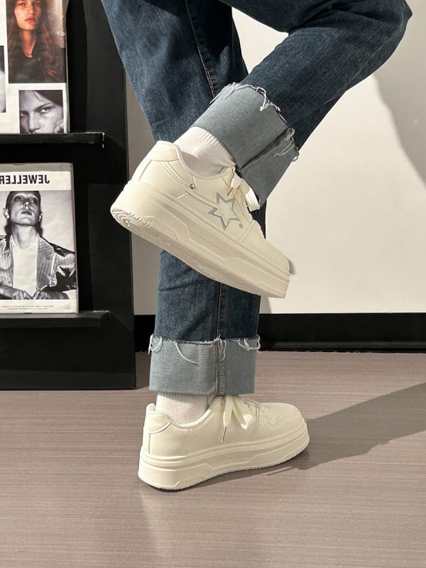 Women's Spring Thick-Soled White Sneakers, Versatile Minimalist Design, Niche Big Toe Shoes for a Trendy Look