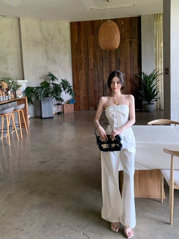 Women's Summer White Strapless Two-Piece Set with Waist-Cinching and Wide-Leg Pants - Casual Chic Style for Effortless Elegance