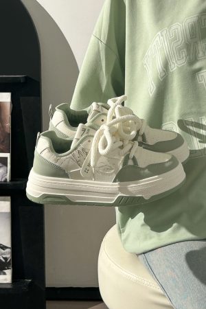 Women's Thick-Soled Big Head Shoes - Breathable White Board Shoes for Summer 2025 - Trendy Casual Footwear