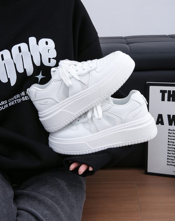 Women's Thick-Soled White Shoes, Breathable Retro Korean Style Big Toe Design, Height-Increasing Versatile Bread Shoes