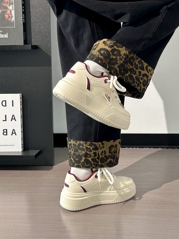 Women's Thick-Soled White Shoes, Breathable Retro Korean Style Big Toe Design, Height-Increasing Versatile Bread Shoes