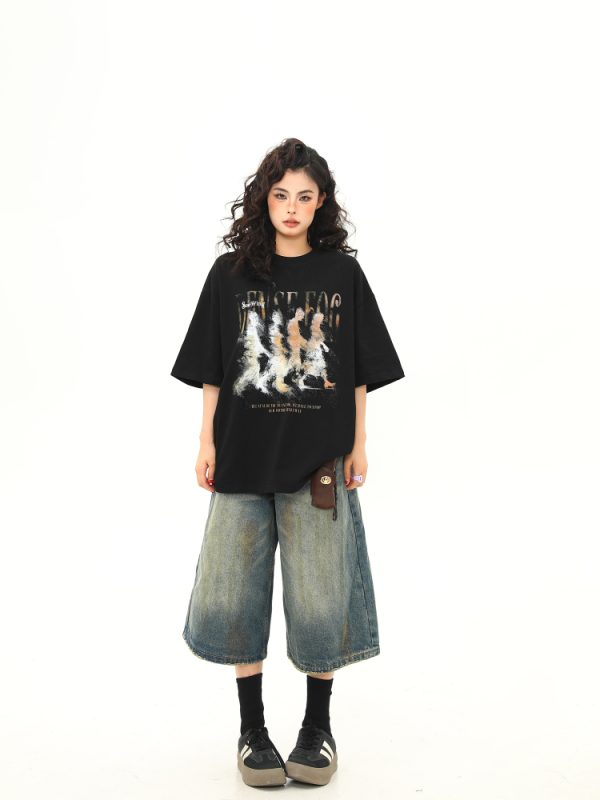 Womenâ€™s Vintage Blurry Portrait Print Short Sleeve T-Shirt - Summer Round Neck Loose Fit Couples Tee - 90s Inspired Fashion