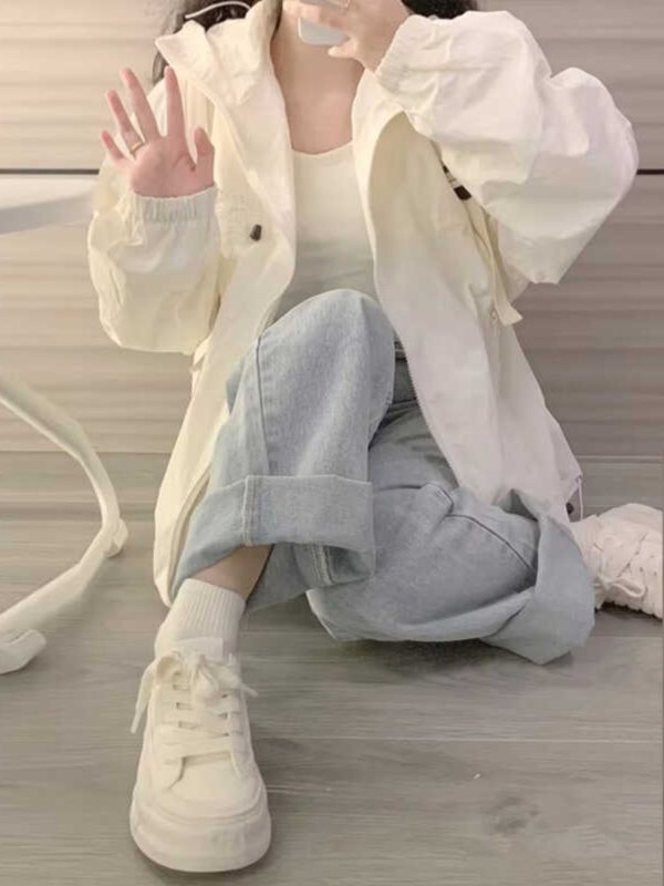 Women's Vintage Chic Lightweight White Sun Protection Jacket with Hood, Short Cardigan for Junior High and High School Students