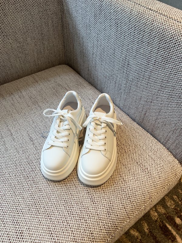 Women's White Lace-Up Platform Sneakers - 2025 New Style Thick-Soled Genuine Leather Casual Sports Shoes
