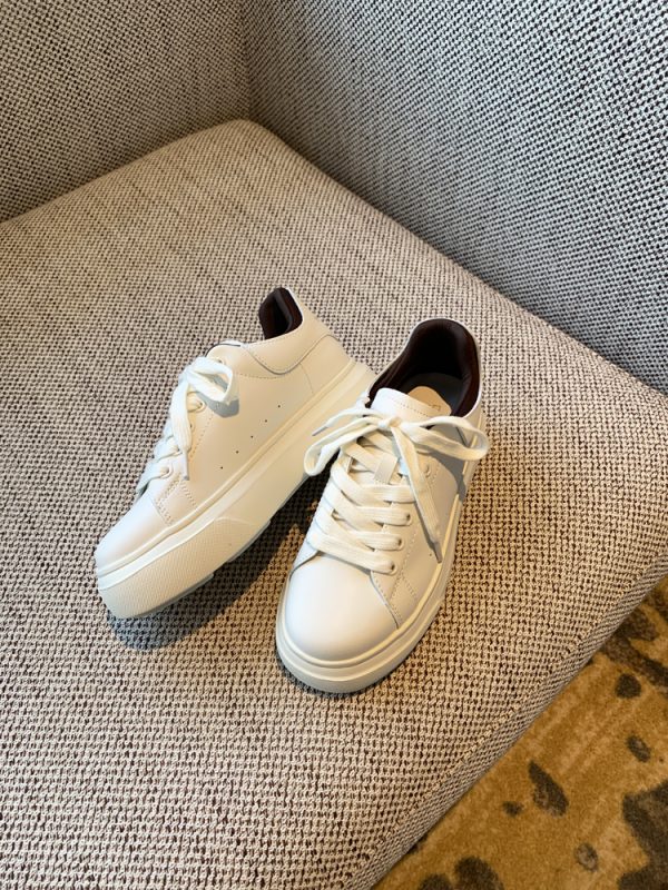 Women's White Lace-Up Sneakers - Comfortable Thick-Soled Genuine Leather Casual Footwear for Spring 2025 - Versatile Student Style