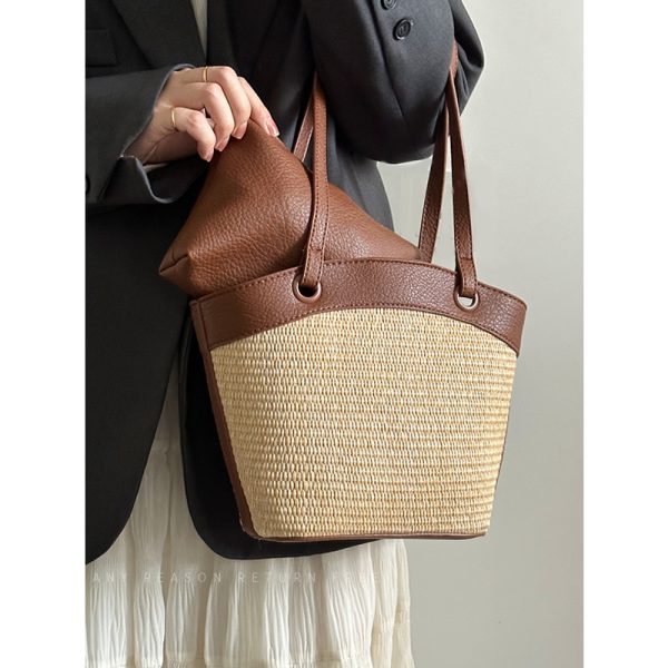 Woven Shoulder Bag for Women - French Retro Vegetable Basket, Casual Beach Vacation Style, Versatile Fashion Accessory