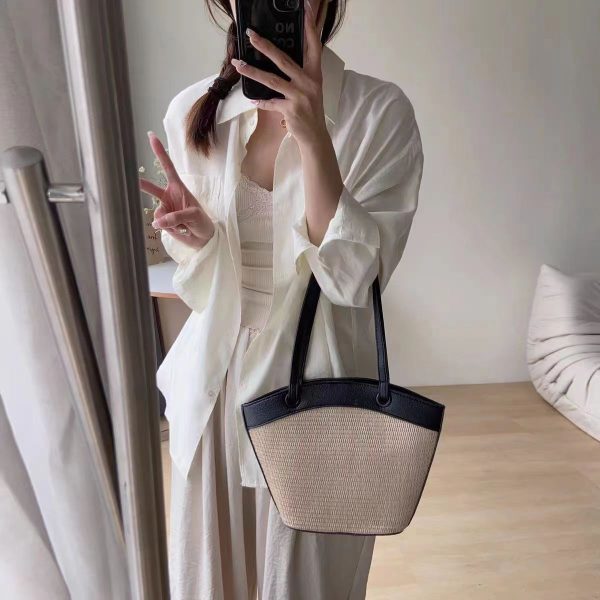 Woven Shoulder Bag for Women - French Retro Vegetable Basket, Casual Beach Vacation Style, Versatile Fashion Accessory
