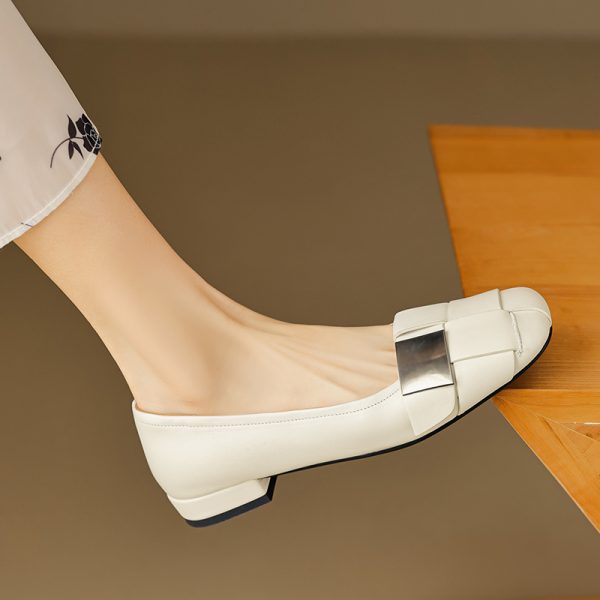Woven Square-Toe Slip-On Flat Shoes for Women â€“ Slimming Design, Shallow Mouth Style, Trendy Italian Aesthetic, Perfect for Everyday Wear
