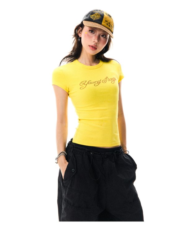 Yellow Rhinestone Short Sleeve T-Shirt for Women, Slim-Fit Cropped Top, Summer Fashion, Trendy Y2K Style